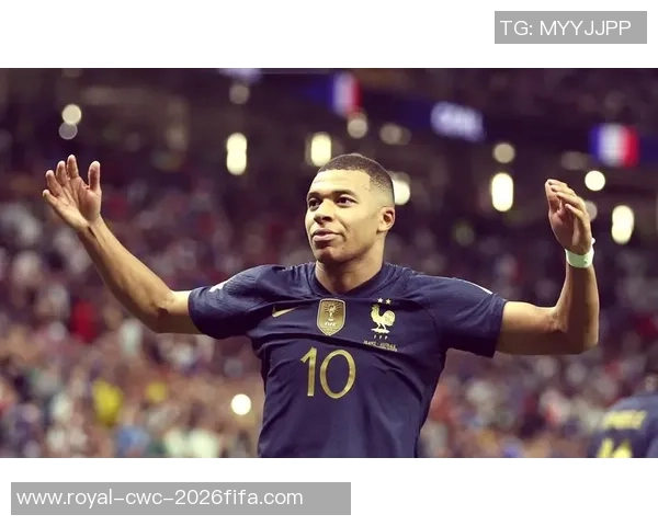 法国足球队主教练的战术革新与球队未来发展展望 法国足球队主教练的战术革新与球队未来发展展望